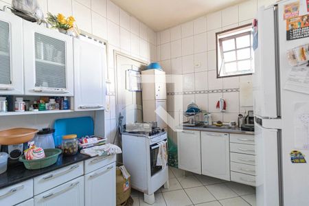 Casa à venda com 100m², 2 quartos e sem vaga Casa à venda com 100m², 2 quartos e sem vagaCozinha