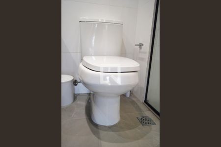 Apartamento à venda com 115m², 2 quartos e 1 vagaBanheiro da suíte 1