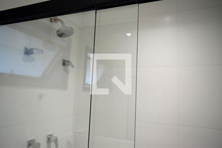 Apartamento à venda com 115m², 2 quartos e 1 vagaBanheiro da suíte 1