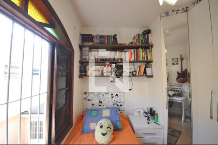 Casa à venda com 125m², 3 quartos e 2 vagasQuarto 2