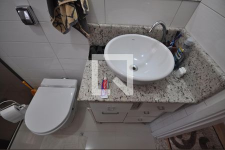 Casa à venda com 125m², 3 quartos e 2 vagasBanheiro Social