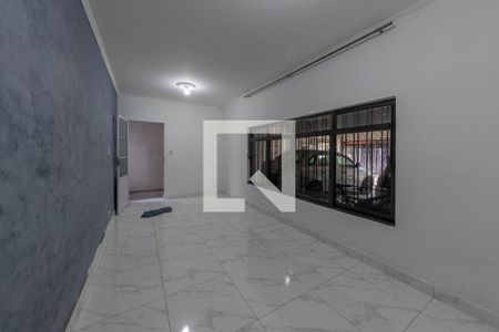 Sala de casa para alugar com 2 quartos, 81m² em Vila Ivone, São Paulo