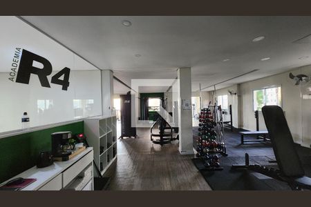 Apartamento à venda com 131m², 3 quartos e 2 vagas Apartamento à venda com 131m², 3 quartos e 2 vagasÁrea comum - Academia