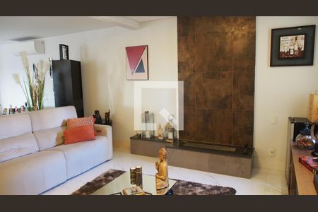 Apartamento à venda com 131m², 3 quartos e 2 vagasSala