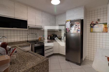 Casa à venda com 210m², 3 quartos e 3 vagas Casa à venda com 210m², 3 quartos e 3 vagasCozinha