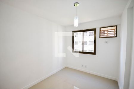 Apartamento à venda com 90m², 3 quartos e 2 vagasQuarto 2