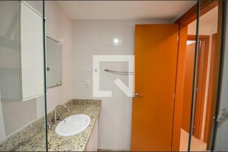Apartamento à venda com 90m², 3 quartos e 2 vagasBanheiro Social