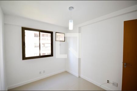 Apartamento à venda com 90m², 3 quartos e 2 vagasQuarto 2