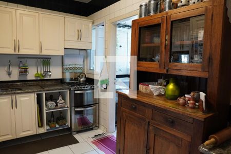 Apartamento para alugar com 146m², 3 quartos e 1 vagaCozinha