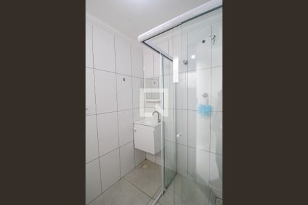 Banheiro de kitnet/studio para alugar com 1 quarto, 40m² em Vila Santana, Sorocaba