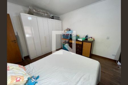Casa à venda com 276m², 5 quartos e 4 vagas Casa à venda com 276m², 5 quartos e 4 vagasQuarto 1