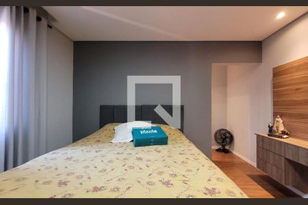 Casa à venda com 272m², 5 quartos e 3 vagas Casa à venda com 272m², 5 quartos e 3 vagasSuíte 2