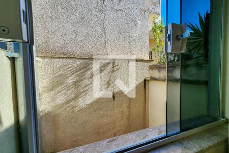 Casa à venda com 170m², 3 quartos e 2 vagas Casa à venda com 170m², 3 quartos e 2 vagasVista do Quarto 2