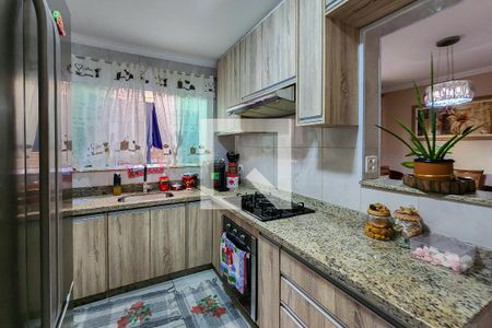 Casa à venda com 170m², 3 quartos e 2 vagas Casa à venda com 170m², 3 quartos e 2 vagasCozinha