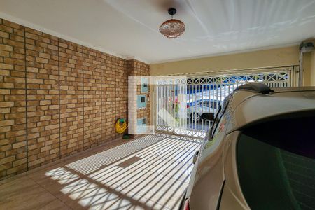 Casa à venda com 170m², 3 quartos e 2 vagas Casa à venda com 170m², 3 quartos e 2 vagasGaragem