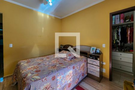 Casa à venda com 170m², 3 quartos e 2 vagas Casa à venda com 170m², 3 quartos e 2 vagasSuíte