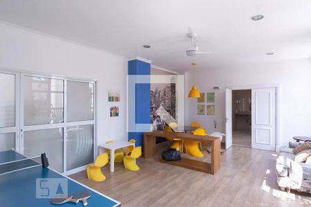 Apartamento à venda com 230m², 4 quartos e 5 vagas Apartamento à venda com 230m², 4 quartos e 5 vagasÁrea comum