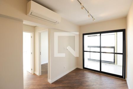 Sala de apartamento para alugar com 2 quartos, 57m² em Vila Ester (zona Norte), São Paulo