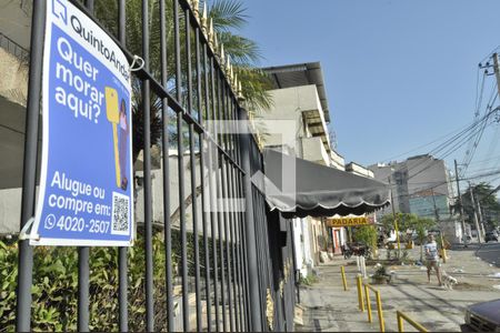 Apartamento à venda com 50m², 1 quarto e sem vagaPlaquinha