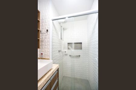 Apartamento à venda com 62m², 3 quartos e 1 vaga Apartamento à venda com 62m², 3 quartos e 1 vagaBanheiro