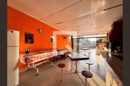 Casa à venda com 325m², 3 quartos e 5 vagas Casa à venda com 325m², 3 quartos e 5 vagasVaranda gourmet