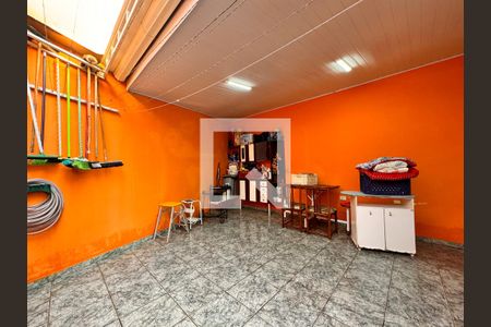 Casa à venda com 325m², 3 quartos e 5 vagas Casa à venda com 325m², 3 quartos e 5 vagasÁrea de Serviço