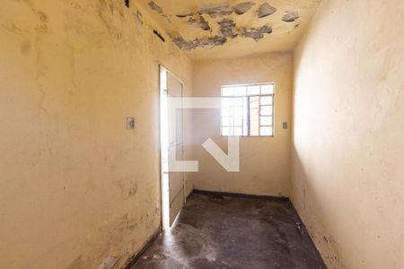 Casa à venda com 298m², 3 quartos e 3 vagasQuarto de serviço