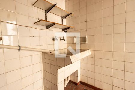 Casa à venda com 298m², 3 quartos e 3 vagasÁrea de serviço