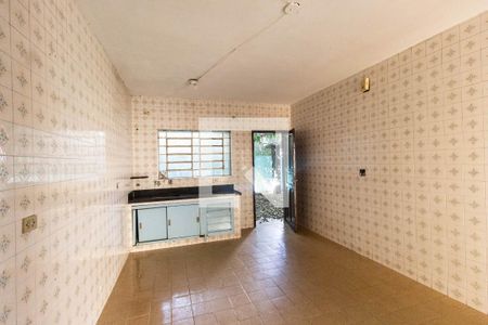Casa à venda com 298m², 3 quartos e 3 vagasCozinha