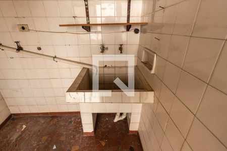 Casa à venda com 298m², 3 quartos e 3 vagasÁrea de serviço