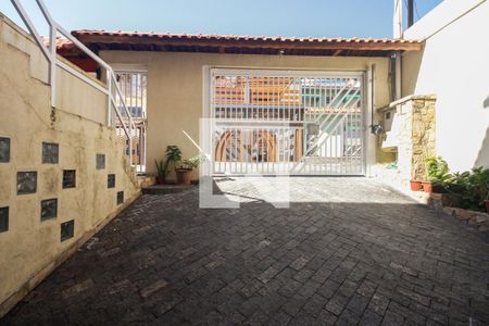 Casa à venda com 90m², 2 quartos e 4 vagas Casa à venda com 90m², 2 quartos e 4 vagasGaragem