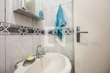 Casa à venda com 90m², 2 quartos e 4 vagas Casa à venda com 90m², 2 quartos e 4 vagasLavabo