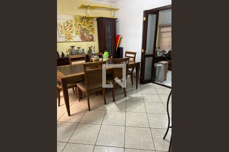 Casa para alugar com 500m², 2 quartos e 2 vagas