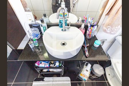 Casa à venda com 160m², 3 quartos e 1 vaga Casa à venda com 160m², 3 quartos e 1 vagaBanheiro da Suíte 2