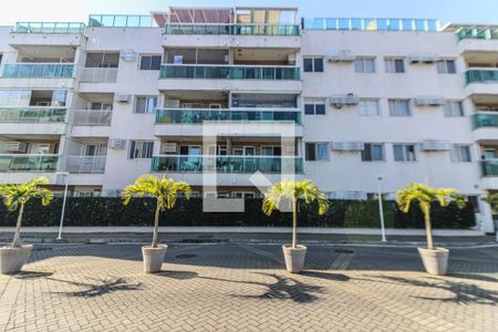 Apartamento à venda com 126m², 3 quartos e 1 vaga Apartamento à venda com 126m², 3 quartos e 1 vagaFachada
