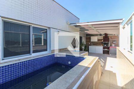 Apartamento à venda com 126m², 3 quartos e 1 vaga Apartamento à venda com 126m², 3 quartos e 1 vagaTerraço