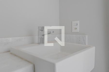 Lavabo de kitnet/studio à venda com 1 quarto, 40m² em Jardim das Bandeiras, São Paulo