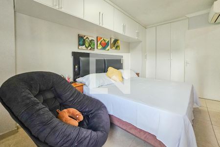 Apartamento para alugar com 140m², 3 quartos e 1 vaga Apartamento para alugar com 140m², 3 quartos e 1 vagaSuíte