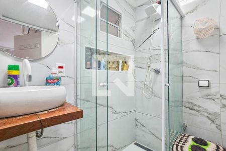 Apartamento para alugar com 140m², 3 quartos e 1 vaga Apartamento para alugar com 140m², 3 quartos e 1 vagaBanheiro da suíte