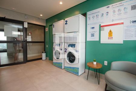 Lavanderia de kitnet/studio à venda com 1 quarto, 27m² em Jardim das Acácias, São Paulo