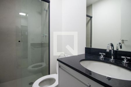 Banheiro de kitnet/studio à venda com 1 quarto, 27m² em Jardim das Acácias, São Paulo
