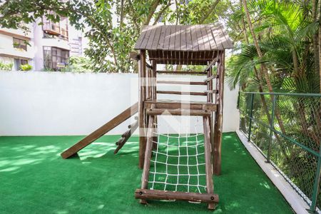 Apartamento à venda com 380m², 5 quartos e 4 vagasÁrea comum - Playground