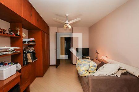 Apartamento à venda com 380m², 5 quartos e 4 vagasQuarto 4