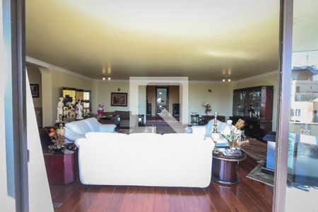 Apartamento à venda com 380m², 5 quartos e 4 vagasVaranda