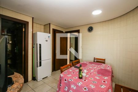 Apartamento à venda com 380m², 5 quartos e 4 vagasCozinha 2