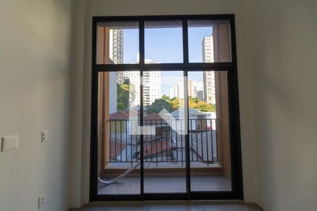 Varanda de kitnet/studio para alugar com 1 quarto, 21m² em Perdizes, São Paulo