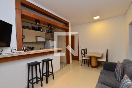 Sala de estar de apartamento para alugar com 1 quarto, 44m² em Savassi, Belo Horizonte