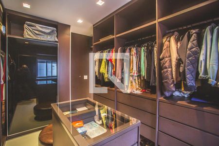 Apartamento à venda com 150m², 2 quartos e 2 vagasQuarto 2