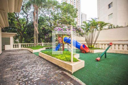 Apartamento à venda com 150m², 2 quartos e 2 vagasÁrea Comum - Playground