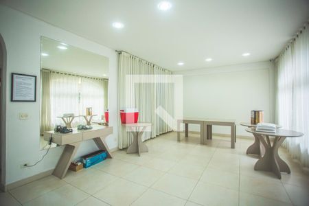 Apartamento à venda com 150m², 2 quartos e 2 vagasÁrea comum - Salão de festas